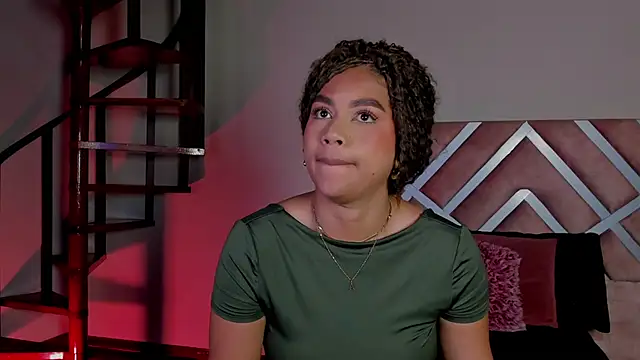 nayah   online show from 27, 9, 2025