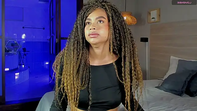 nayah   online show from 16, 10, 2025