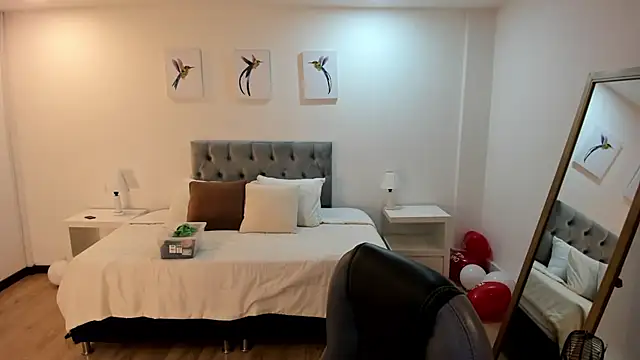  Natalie18 online show from 27, 2, 2025