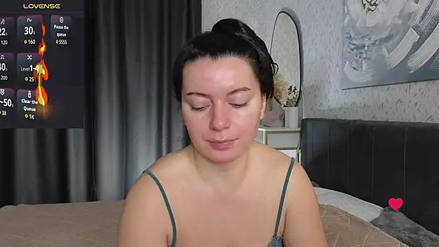 Snapshot of YourSweetDream_ chatting on 6, 3, 2026 YourSweetDream online show from 6, 3, 2026