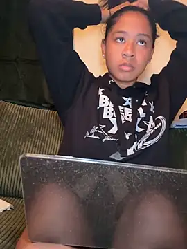 VanessaBling online show from 30, 10, 2025