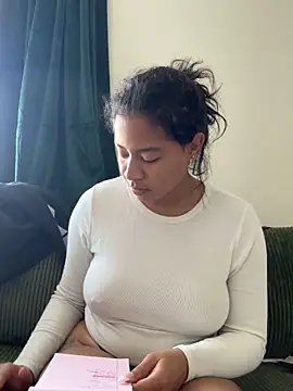 VanessaBling online show from 15, 12, 2025