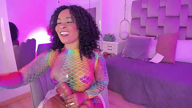 Snapshot of PamelaMendez_ chatting on 9, 3, 2025 PamelaMendez  online show from 9, 3, 2025
