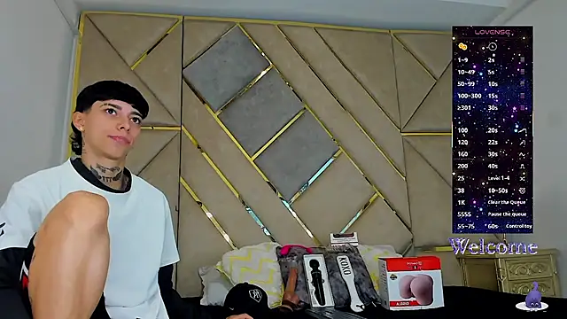 AmberAdams  online show from 6, 11, 2025