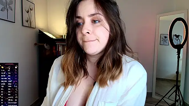 Snapshot of miss_seline chatting on 29, 3, 2026 miss seline online show from 29, 3, 2026