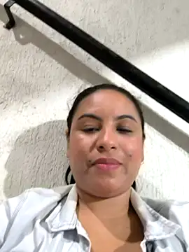 Francesca ferrari online show from 14, 3, 2025