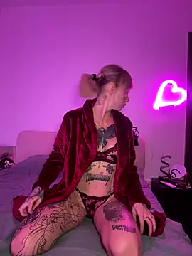 Snapshot of haileyhope_ chatting on 6, 1, 2026 haileyhope online show from 6, 1, 2026