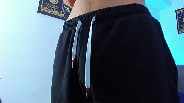 TylerWhite  online show from 1, 2, 2025