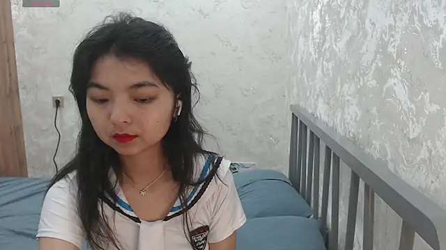 Snapshot of Shy_Kira chatting on 6, 7, 2026 Shy Kira online show from 6, 7, 2026
