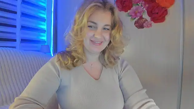 CoraSwon online show from 11, 12, 2024