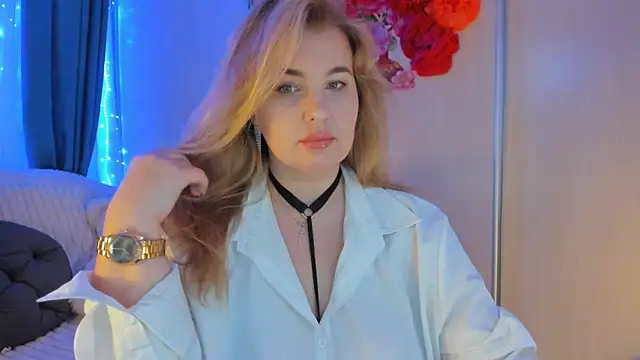 CoraSwon online show from 15, 12, 2024