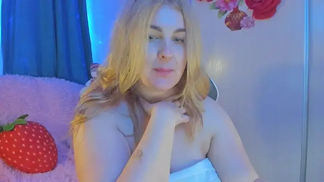 CoraSwon online show from 9, 1, 2025