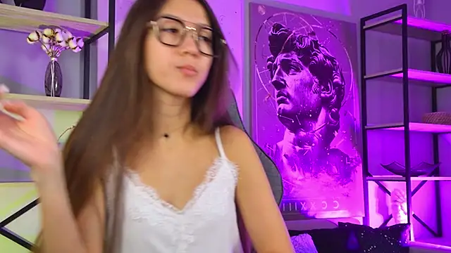 Snapshot of LanaBaker chatting on 6, 11, 2025 LanaBaker online show from 6, 11, 2025