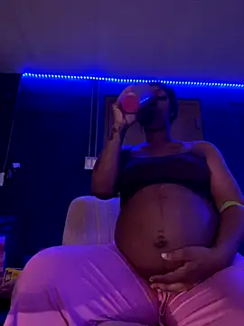 KLoveeee online show from 20, 12, 2025