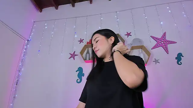 Emiily Parkerr online show from 10, 12, 2024