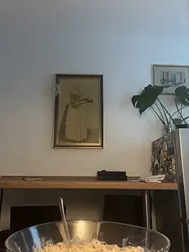 Off  Melonenmandy online show from 18, 2, 2026