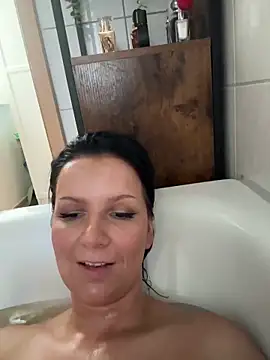 Snapshot of Off__Melonenmandy chatting on 15, 6, 2026 Off Melonenmandy online show from 15, 6, 2026