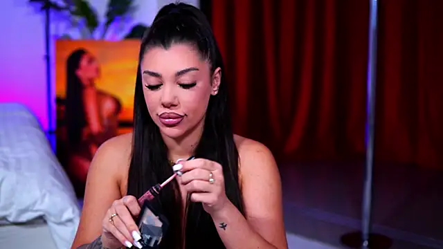 NatyDesiree online show from 14, 11, 2025