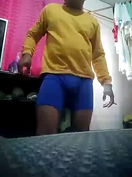 SaucyAffair0 online show from 15, 3, 2026