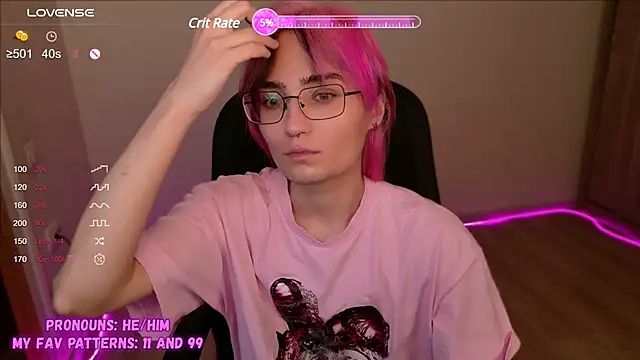 Snapshot of CuteYukiKun chatting on 10, 3, 2025 CuteYukiKun online show from 10, 3, 2025