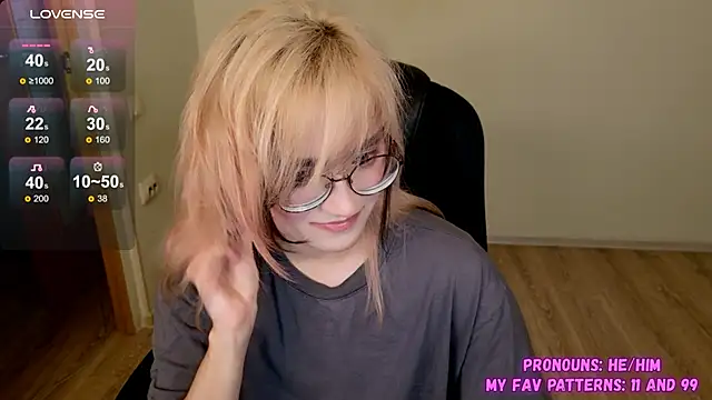 Snapshot of CuteYukiKun chatting on 26, 9, 2025 CuteYukiKun online show from 26, 9, 2025