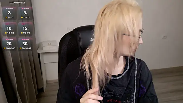 Snapshot of CuteYukiKun chatting on 19, 2, 2026 CuteYukiKun online show from 19, 2, 2026