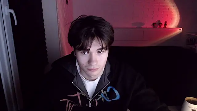 Snapshot of MarkusDean chatting on 12, 9, 2025 MarkusDean online show from 12, 9, 2025