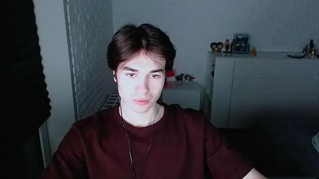 Snapshot of MarkusDean chatting on 15, 10, 2025 MarkusDean online show from 15, 10, 2025