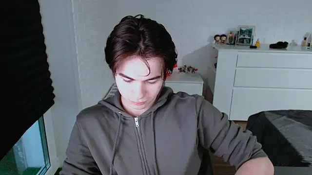 Snapshot of MarkusDean chatting on 18, 10, 2025 MarkusDean online show from 18, 10, 2025