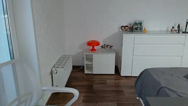 Snapshot of MarkusDean chatting on 12, 11, 2025 MarkusDean online show from 12, 11, 2025