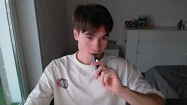 Snapshot of MarkusDean chatting on 20, 11, 2025 MarkusDean online show from 20, 11, 2025