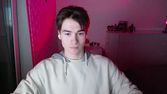 Snapshot of MarkusDean chatting on 26, 11, 2025 MarkusDean online show from 26, 11, 2025