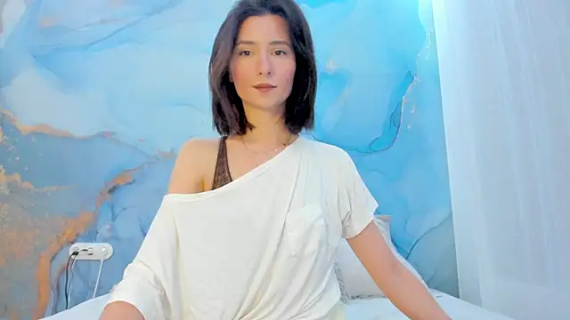 Snapshot of crystalnut chatting on 12, 5, 2026 crystalnut online show from 12, 5, 2026