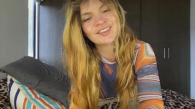 Val   online show from 1, 10, 2025