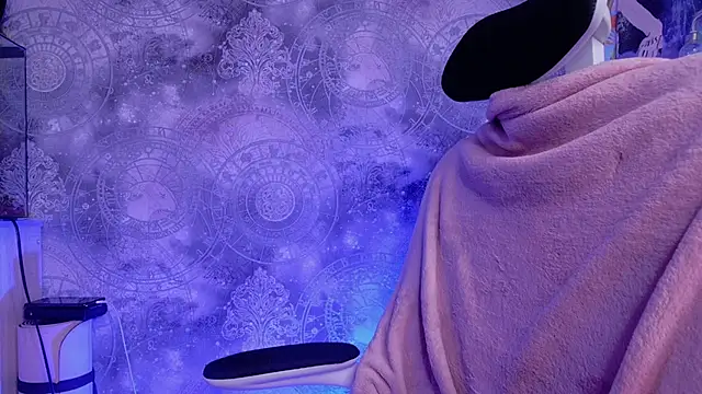 Sheila Hill  online show from 20, 10, 2025