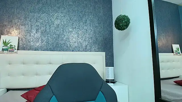 Lindsey8 online show from 19, 3, 2025