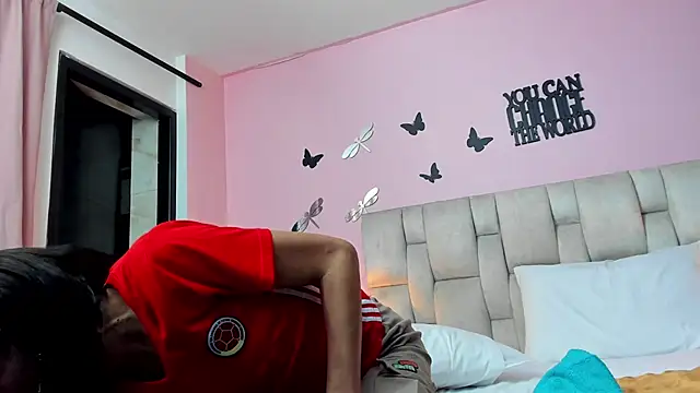 daniela xue online show from 23, 1, 2025