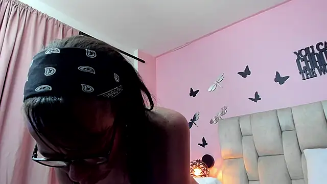daniela xue online show from 24, 1, 2025