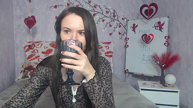 KaraCriegs online show from 9, 2, 2026