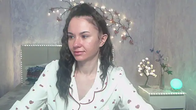 KaraCriegs online show from 25, 3, 2026