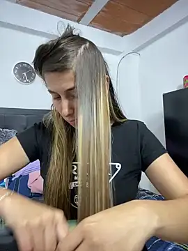 Iris love18 online show from 5, 2, 2025