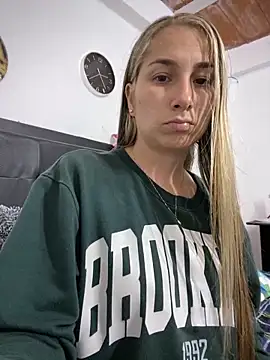 Iris love18 online show from 12, 3, 2025