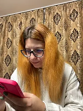 NadiraNoor online show from 21, 1, 2025