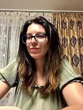 Snapshot of NadiraNoor chatting on 19, 4, 2026 NadiraNoor online show from 19, 4, 2026