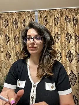 Snapshot of NadiraNoor chatting on 14, 5, 2026 NadiraNoor online show from 14, 5, 2026