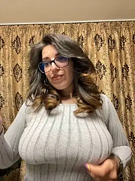 Snapshot of NadiraNoor chatting on 15, 5, 2026 NadiraNoor online show from 15, 5, 2026