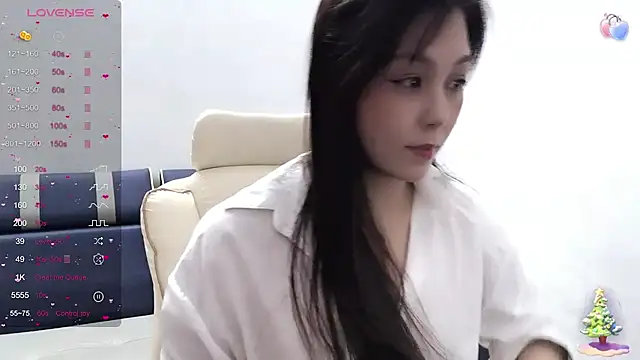 Snapshot of Toookiss chatting on 11, 2, 2025 Toookiss online show from 11, 2, 2025