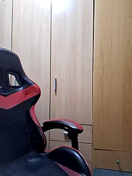 Javier bear online show from 27, 9, 2025