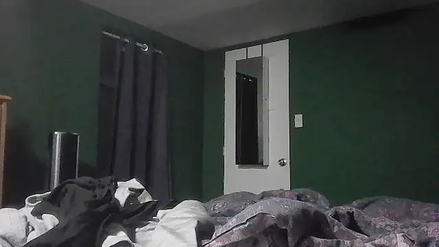 Snapshot of Glitt3rqueen341 chatting on 26, 9, 2025 Glitt3rqueen341 online show from 26, 9, 2025