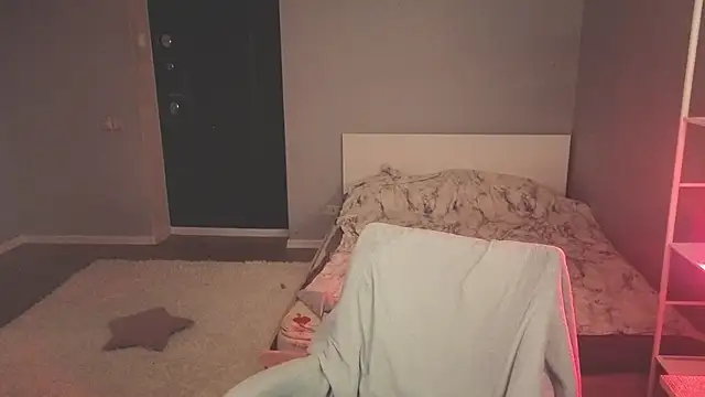 Snapshot of mollymila chatting on 19, 1, 2026 mollymila online show from 19, 1, 2026